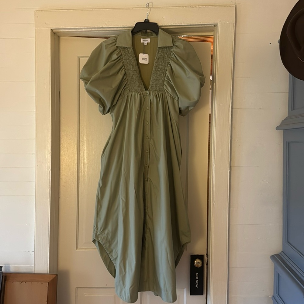 Anniewear light olive green dress